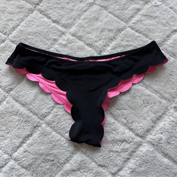 Victoria's Secret PINK | Black Scalloped Edge Bikini Bottoms | Size Small - Picture 2 of 6